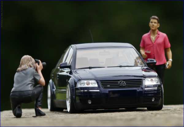 1:18 VW Passat B5 3BG W8 4 MOTION LIMO. + BBS Alu + Gravur Platte